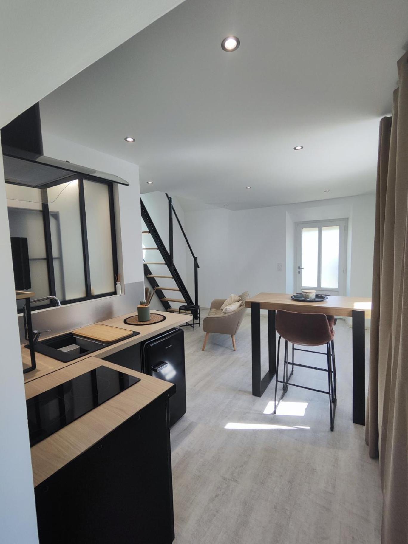 Apartmán Studio Neuf Situe Au Coeur D'Un Bourg Paisible Pacé Exteriér fotografie